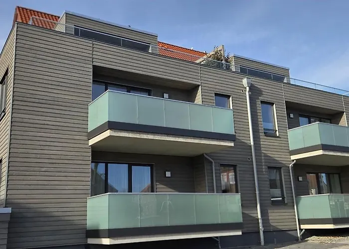 Nr 302 - Apartmenthaus 